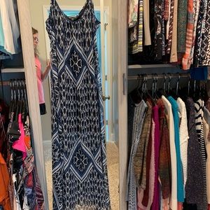 Blue, black, white sheet lined dress